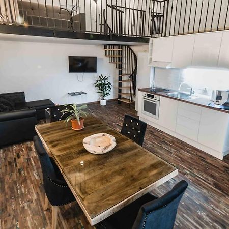 Bacrizza Gallery Apartment Шибеник Екстер'єр фото