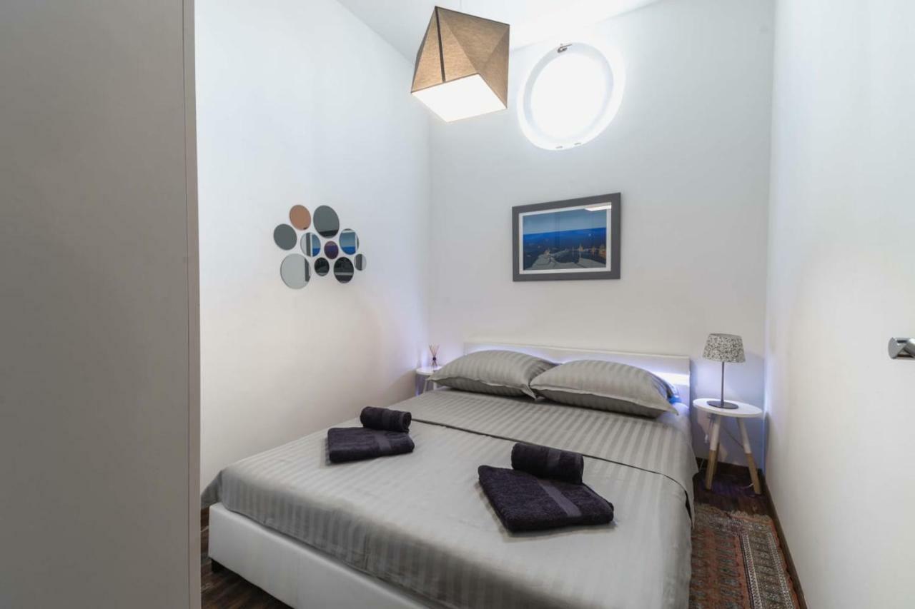Bacrizza Gallery Apartment Шибеник Екстер'єр фото